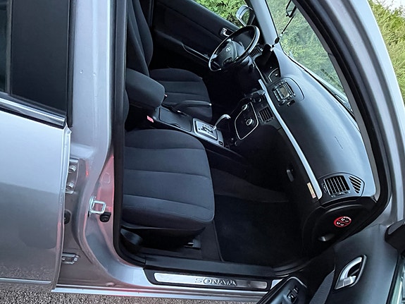 Hyundai Sonata 9 of 9