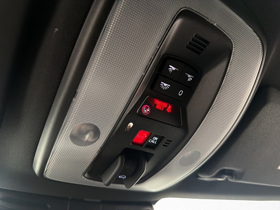 Volvo XC60 30 of 30