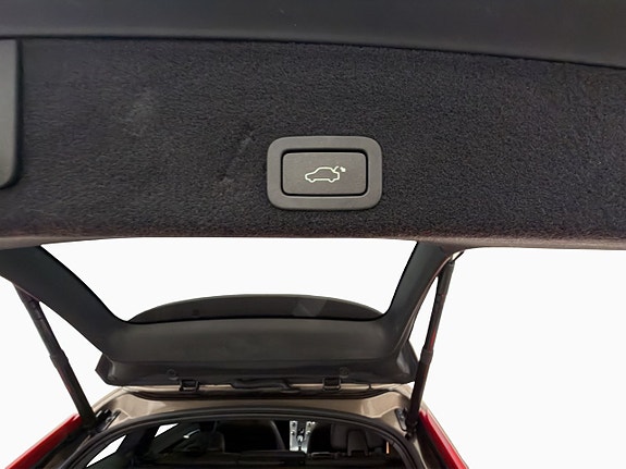 Volvo XC60 27 of 30
