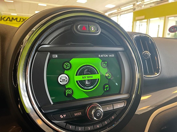 MINI Countryman Cooper SE 23 of 24