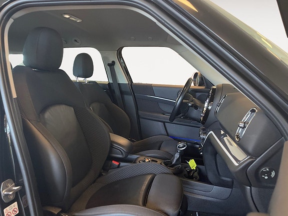 MINI Countryman Cooper SE 15 of 24