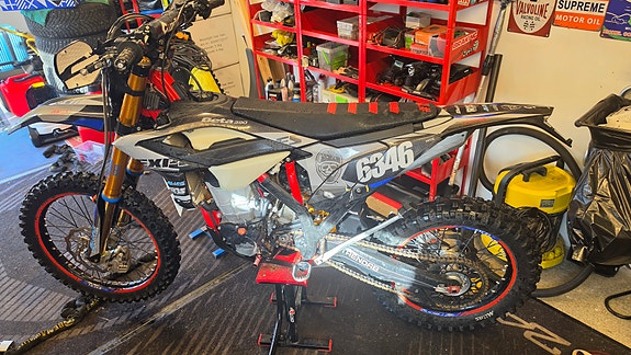 Beta 390 racing 2 of 2