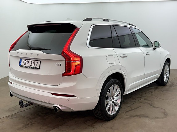 Volvo XC90 6 of 25