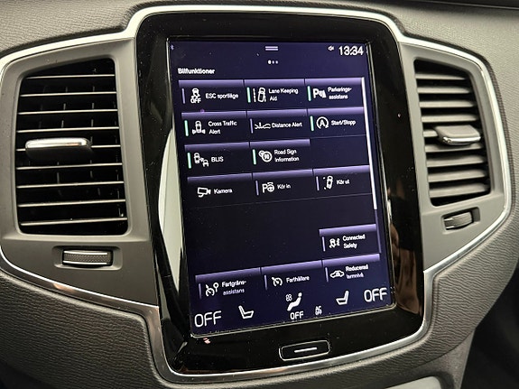 Volvo XC90 22 of 25