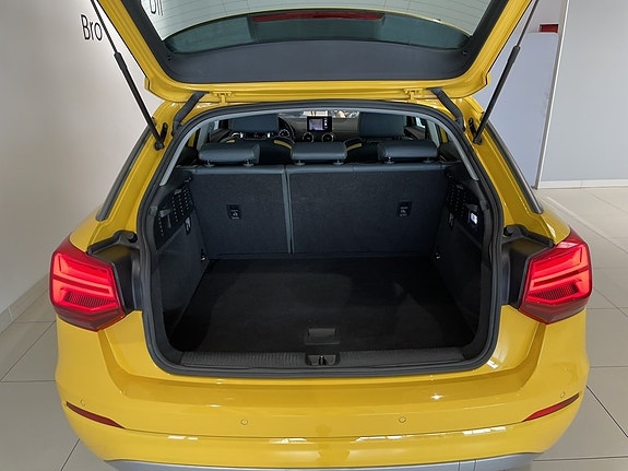 Audi Q2 12 of 25