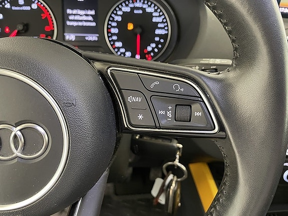 Audi Q2 20 of 25