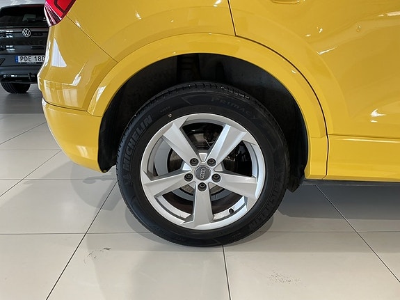 Audi Q2 7 of 25