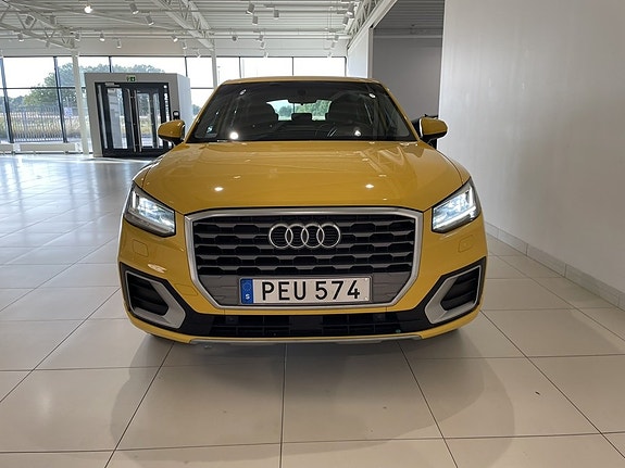 Audi Q2 3 of 25