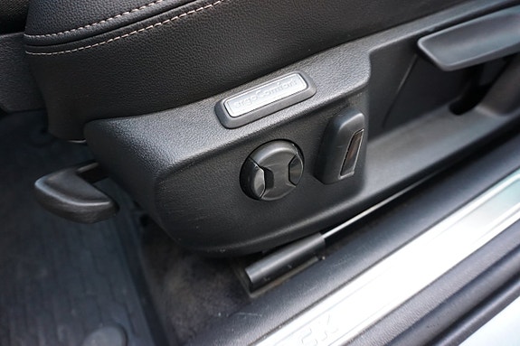 Volkswagen Passat Alltrack 26 of 30