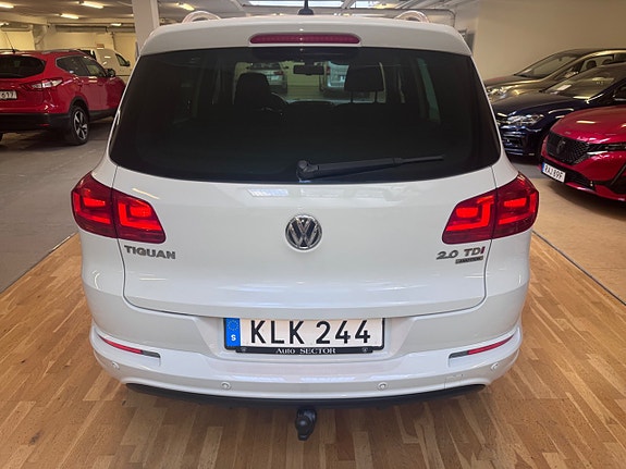 Volkswagen Tiguan 5 of 20