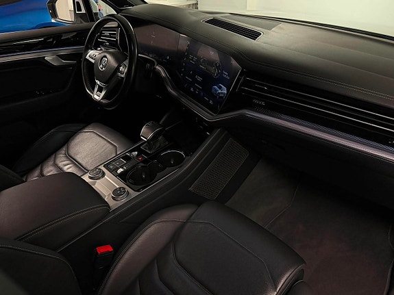 Volkswagen Touareg 24 of 27