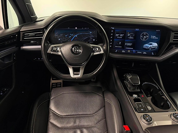 Volkswagen Touareg 14 of 27