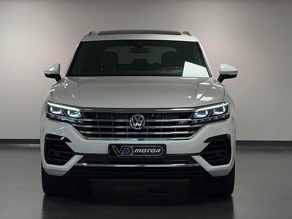 Volkswagen Touareg 7 of 27