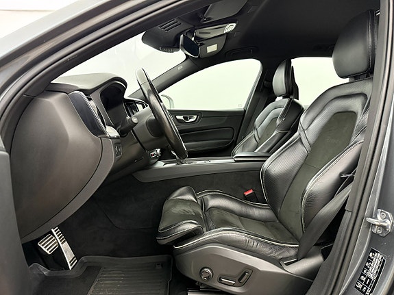 Volvo XC60 15 of 29