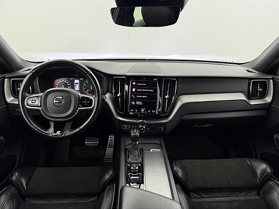 Volvo XC60 19 of 29