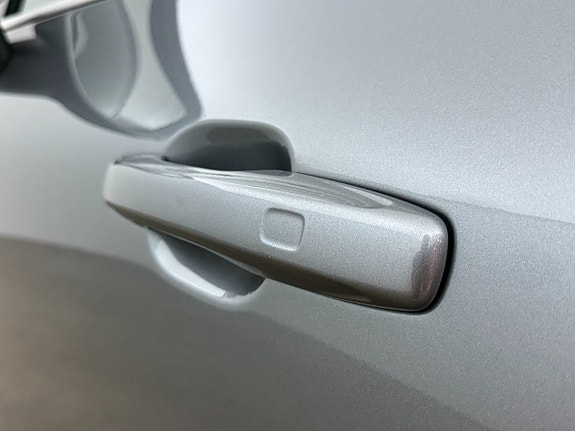 Volvo XC60 14 of 29