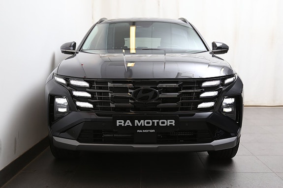 Hyundai Tucson 4 of 28