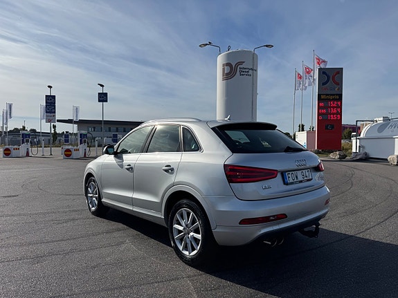 Audi Q3 7 of 26