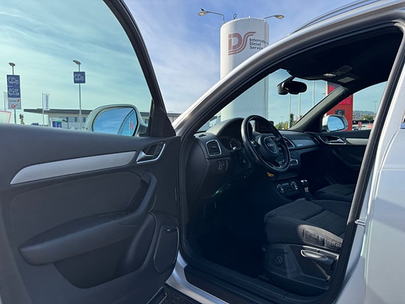 Audi Q3 10 of 26