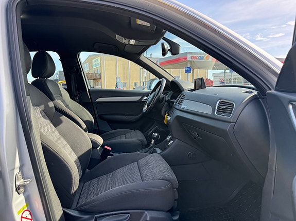 Audi Q3 14 of 26