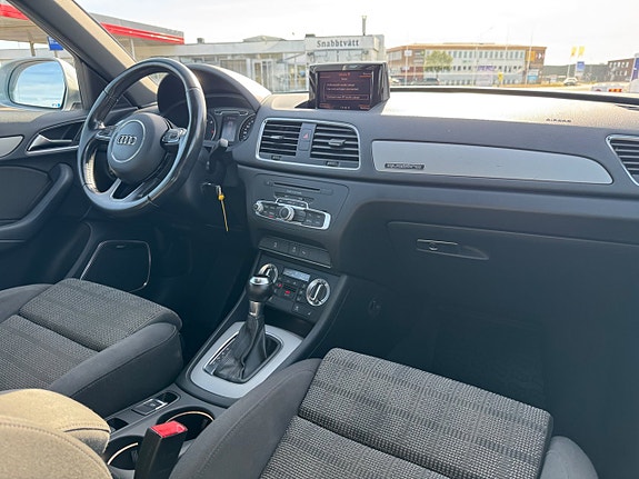Audi Q3 15 of 26