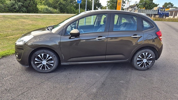 Citroen C3 2 of 7