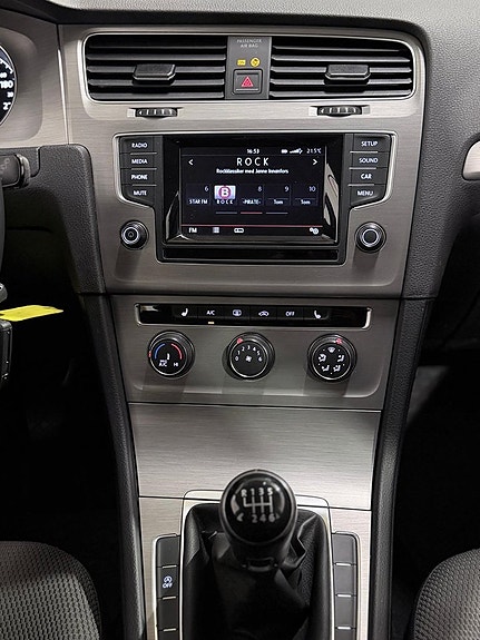 Volkswagen Golf I 14 of 23