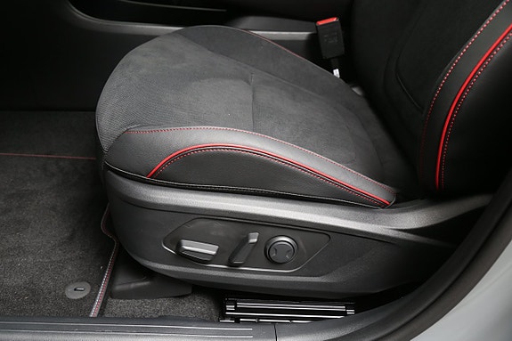 Hyundai Tucson 16 of 27
