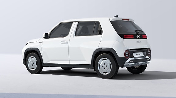 Hyundai Inster 2 of 10