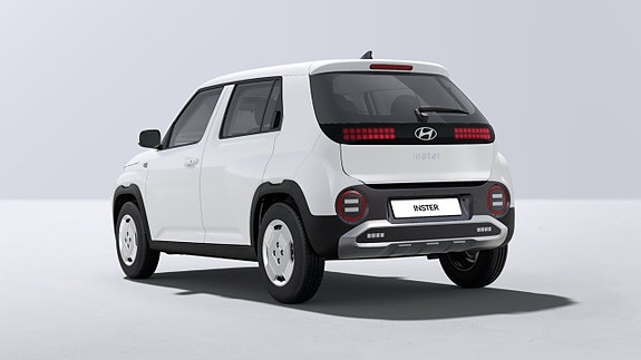 Hyundai Inster 4 of 10