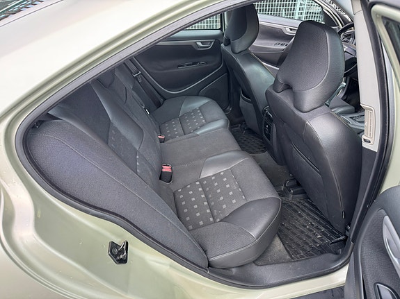 Volvo S60 20 of 26