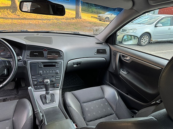 Volvo S60 17 of 26