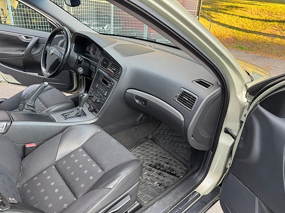 Volvo S60 23 of 26