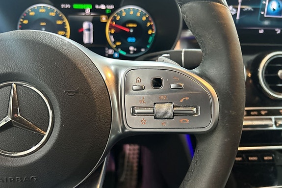 Mercedes-Benz C300 12 of 21
