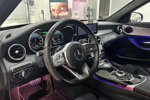Mercedes-Benz C300 16 of 21
