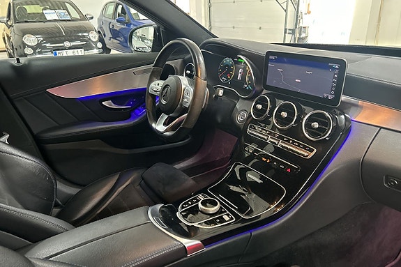 Mercedes-Benz C300 17 of 21