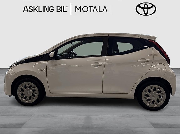 Toyota Aygo 4 of 11
