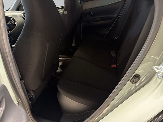 Toyota Aygo X 7 of 14