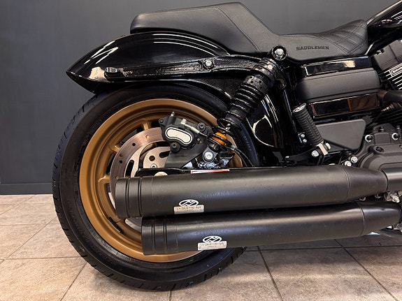 Harley-Davidson FXDLS Dyna Low Rider S  | jekyll and hyde 9 of 26