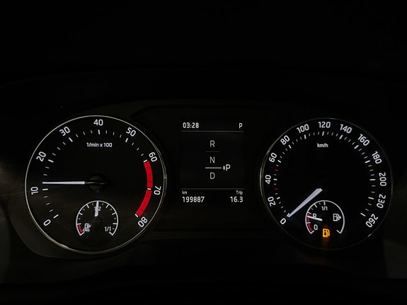 Skoda Octavia 15 of 24