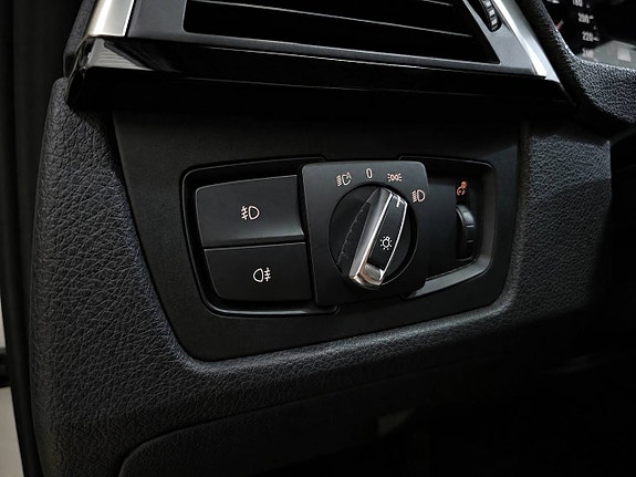 BMW 320d 14 of 30