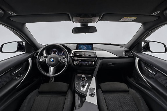 BMW 320d 13 of 30