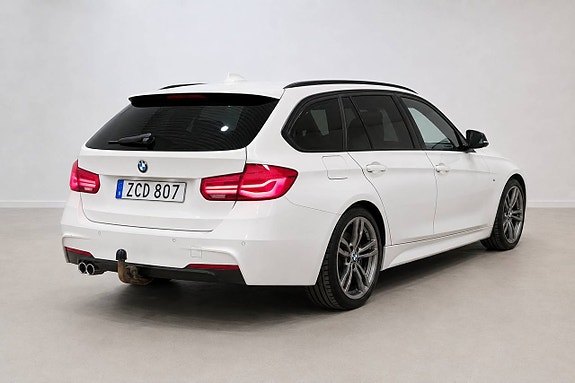 BMW 320d 9 of 30