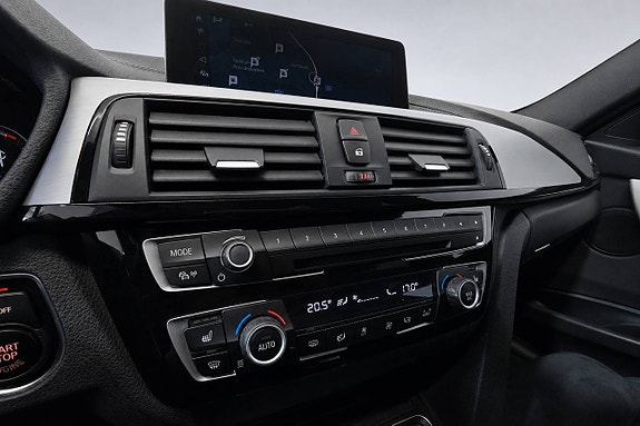 BMW 320d 27 of 30
