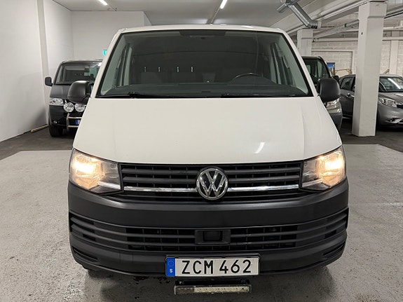 Volkswagen Transporter 3 of 18