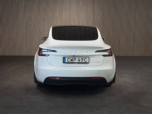 Tesla Model 3 5 of 25