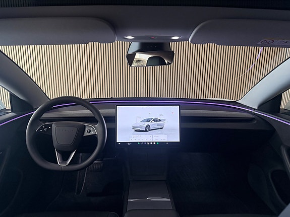 Tesla Model 3 15 of 25
