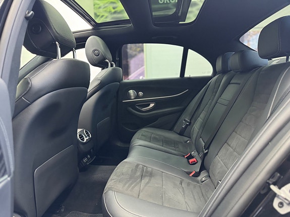 Mercedes-Benz E220 d 10 of 26