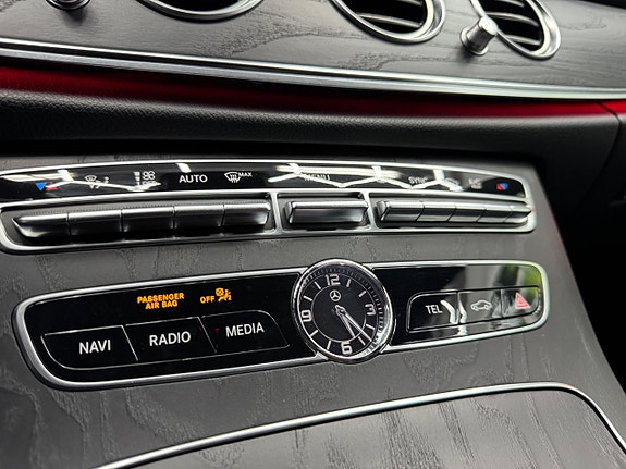Mercedes-Benz E220 d 19 of 26