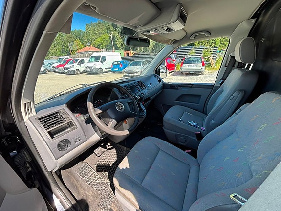 Volkswagen Transporter 3 of 7